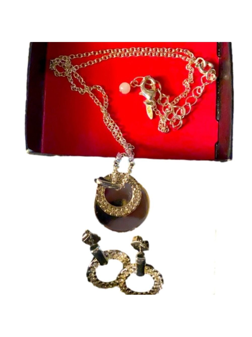 Florence Gift Set. Necklace and Earrings.